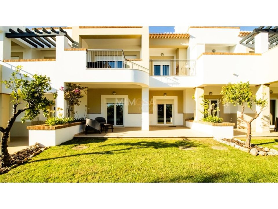 Town house in Mexilhoeira Grande, Faro - photo 3