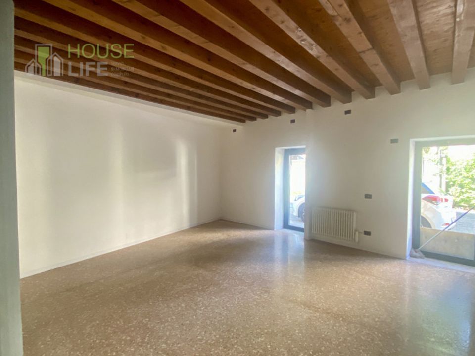 Erhvervsejendom i Schio, Vicenza - foto 4