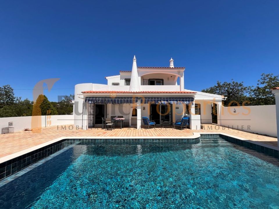 Villa i Santa Barbara de Nexe, Faro - foto 1