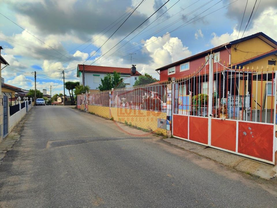 Villa a Nogueira do Cravo e Pindelo, Aveiro - foto 3