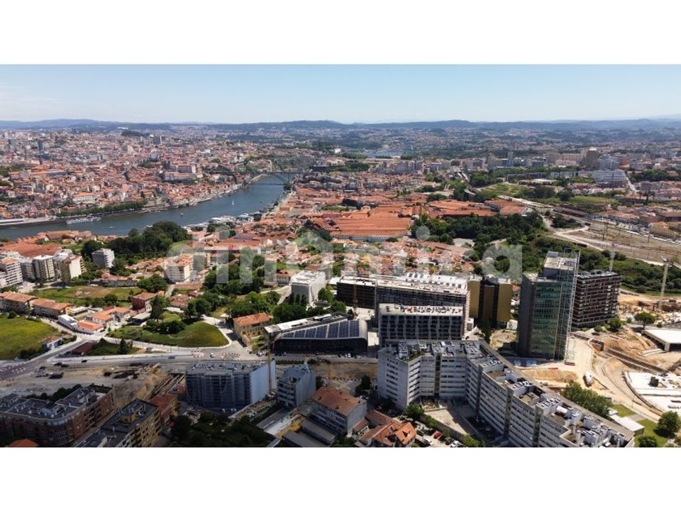 Lejlighed i Santa Marinha do Zezere, Porto - foto 1