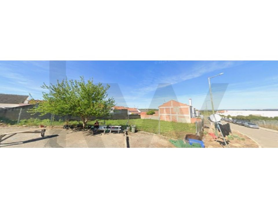 Helårsgrund i Moura, Beja - foto 2