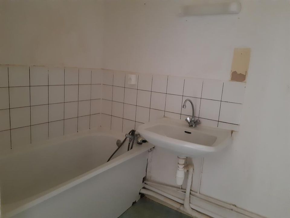 Apartment in Saint-Loup-sur-Semouse, Haute-Saone - photo 3