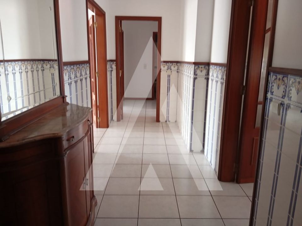 Lejlighed i Oliveira do Bairro, Aveiro - foto 1