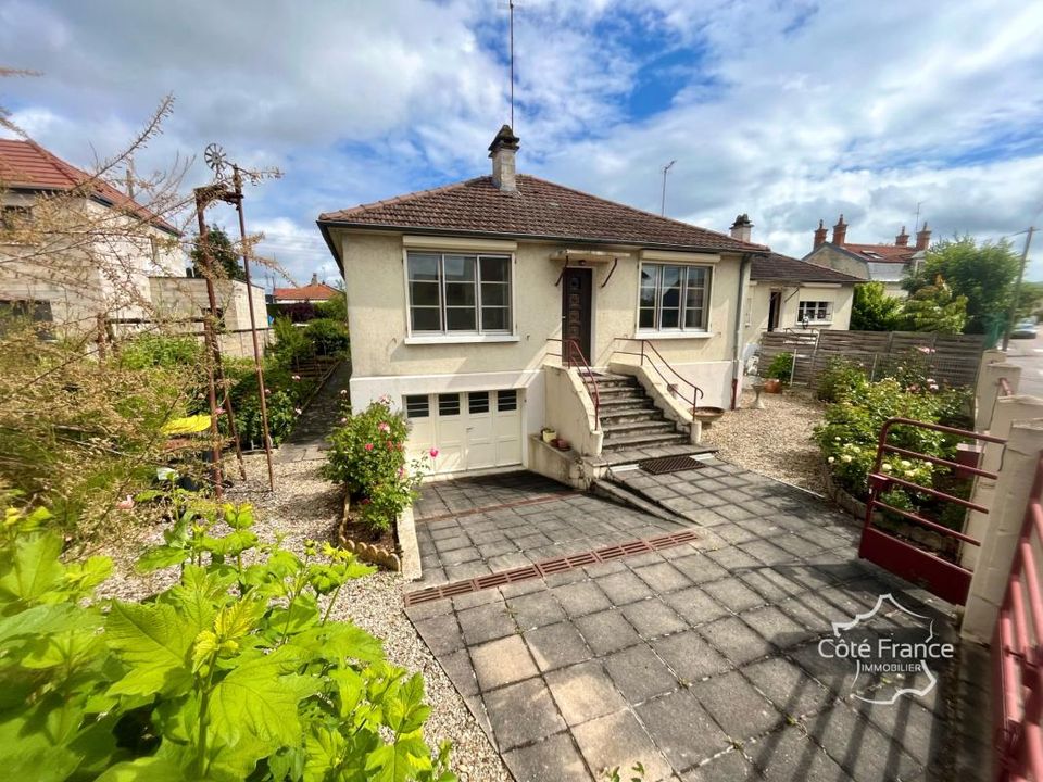 Bungalow i Auxerre, Yonne - foto 1