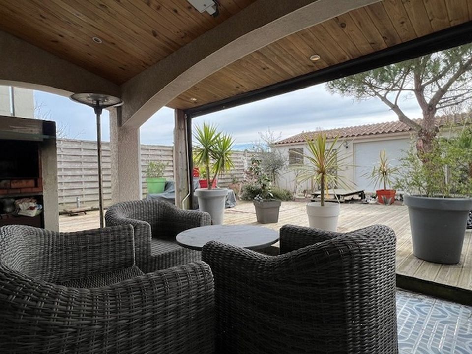 Landsbyhus i Saint-Georges-d'Oleron, Charente-Maritime - foto 4