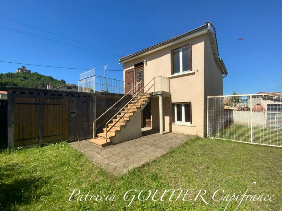 Villa i Saint-Romain-le-Puy, Loire - foto 1