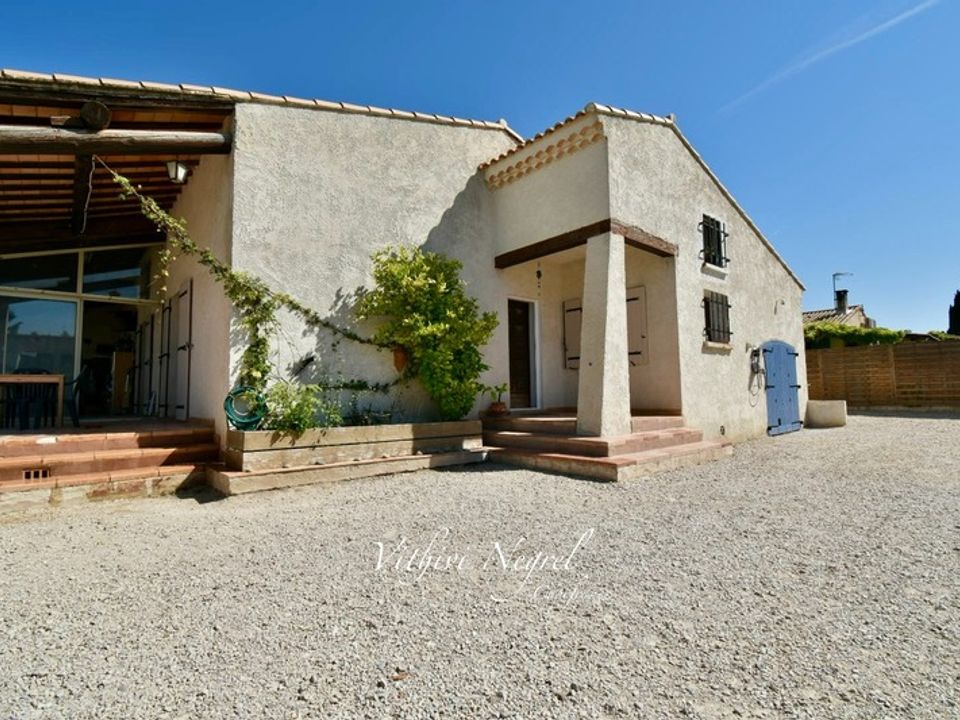 Villa i Mouriès, Bouches-du-Rhone - foto 1