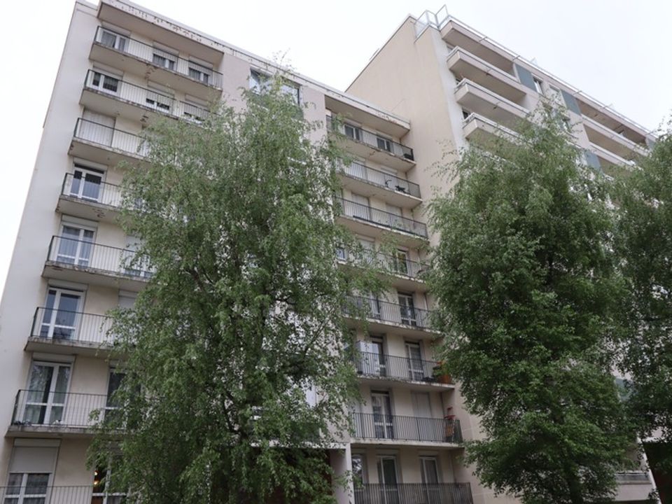 Lejlighed i Saint-Etienne, Loire - foto 1
