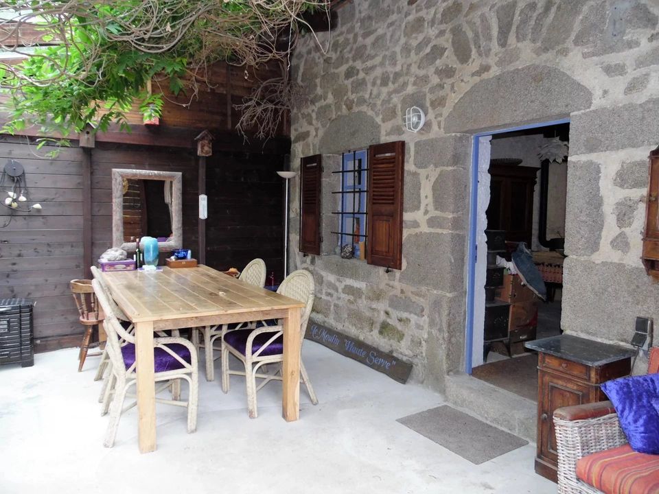 Apartment in Puy-Malsignat, Creuse - photo 4