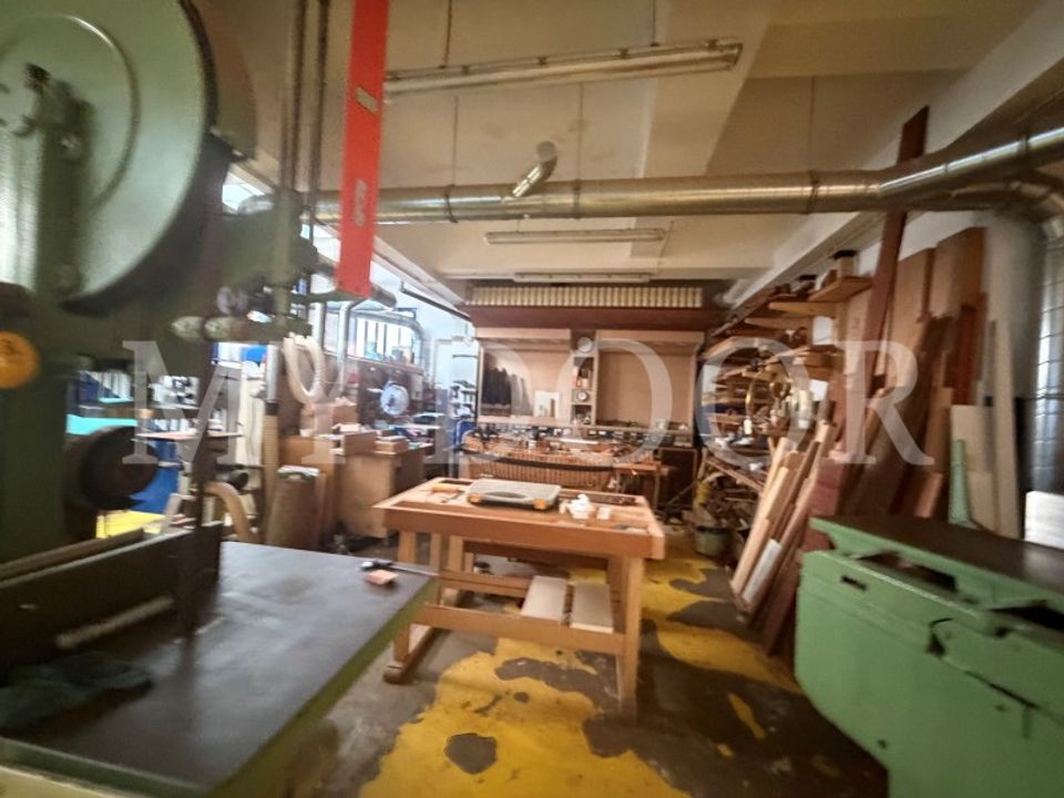 L'establiment comercial a Moscavide, Lisbon - foto 4