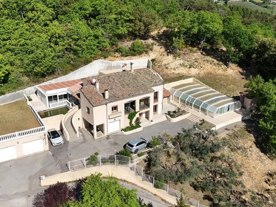 Villa i Champtercier, Alpes-de-Haute-Provence - bilde 1