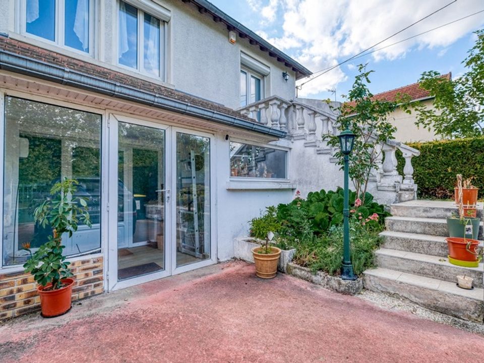 Villa i Nanteuil-lès-Meaux, Seine-et-Marne - foto 1