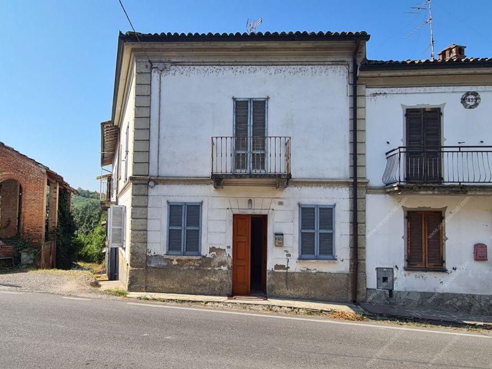 Herregård i Montu Beccaria, Pavia - bilde 1