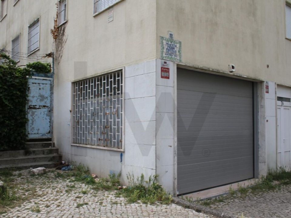Erhvervsejendom i Amadora, Lisbon - foto 2