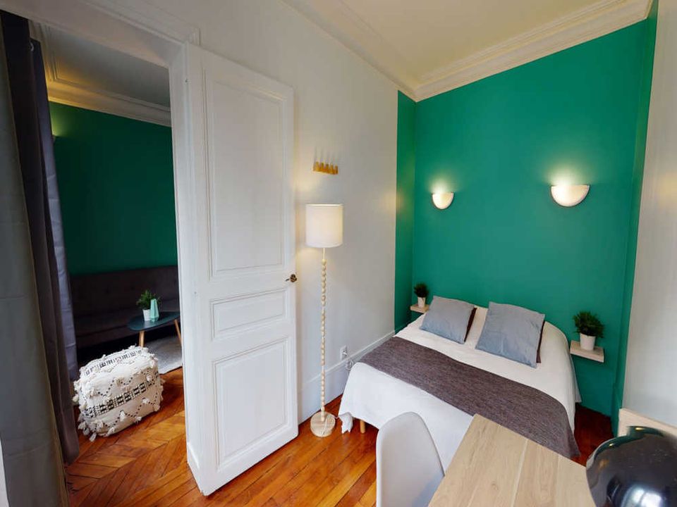 Apartment in Paris, Paris - photo 2