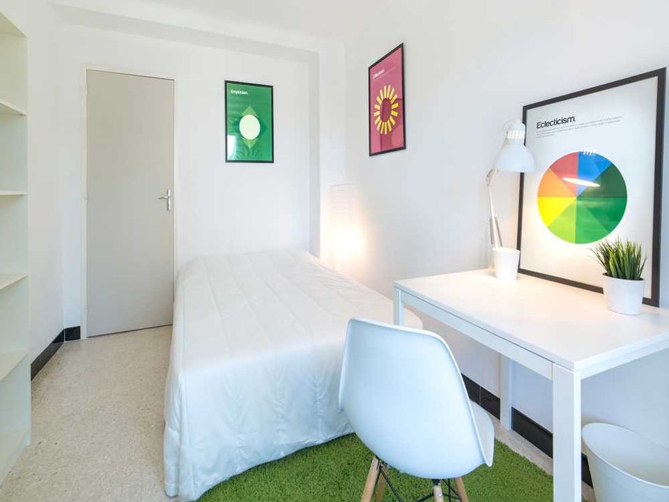 Apartment in Montpellier, Herault - photo 2