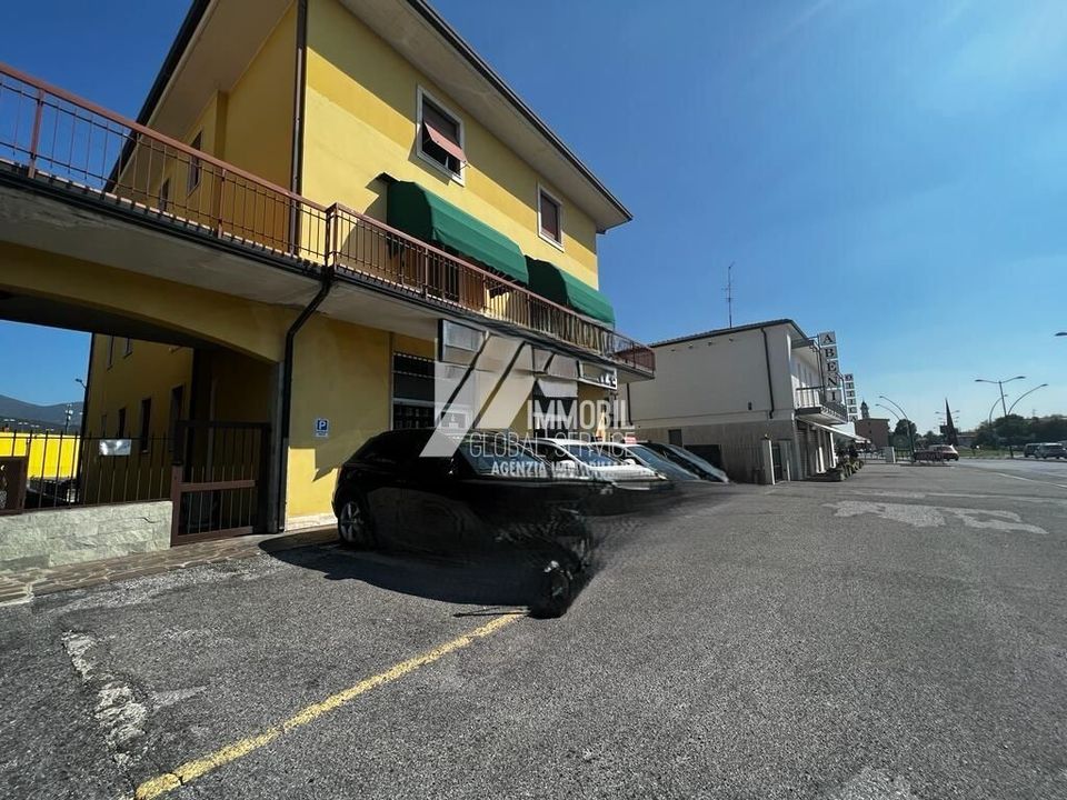 Erhvervsejendom i Concesio, Brescia - foto 2