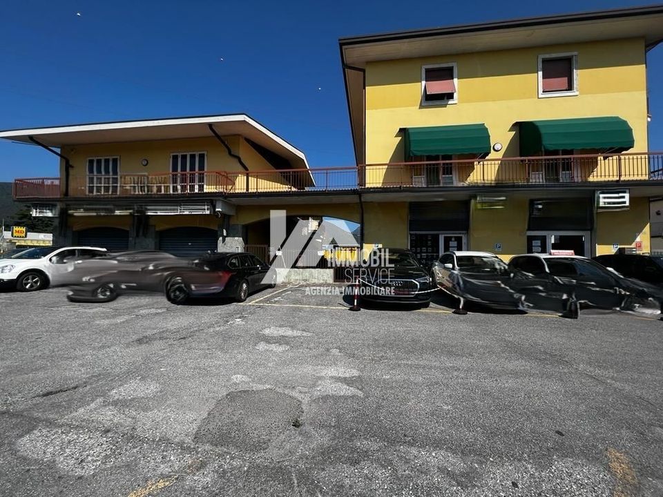 Erhvervsejendom i Concesio, Brescia - foto 3