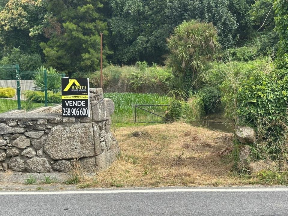 Helårsgrund i Ponte de Lima, Viana do Castelo - foto 1