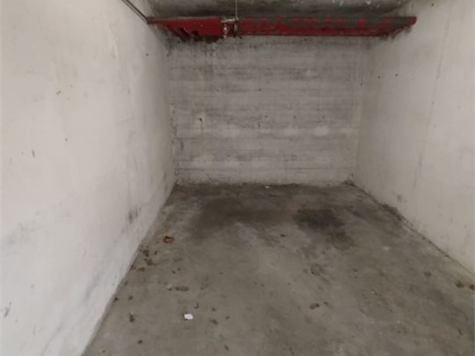 Miejsce parkingowe: Carpi, Modena – zdjęcie 3