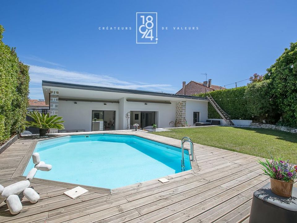 Lejlighed i Marseille, Bouches-du-Rhone - foto 1