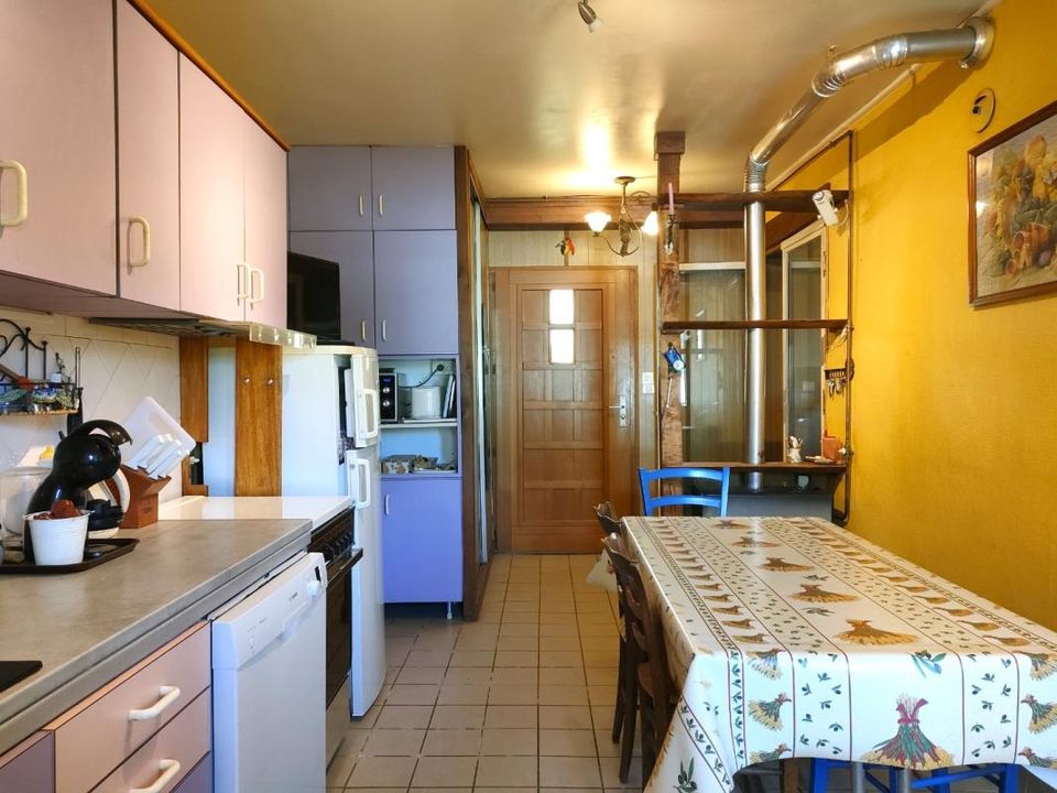 Villa i Villieu-Loyes-Mollon, Ain - foto 2