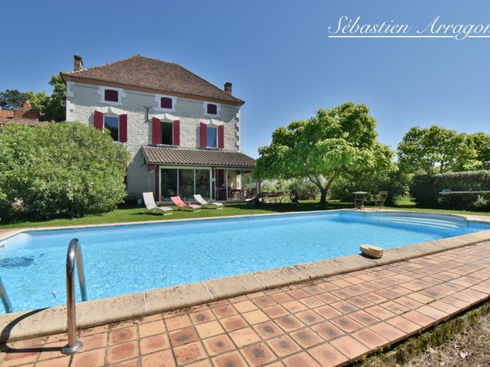Villa i Lafitte-sur-Lot, Lot-et-Garonne - foto 1