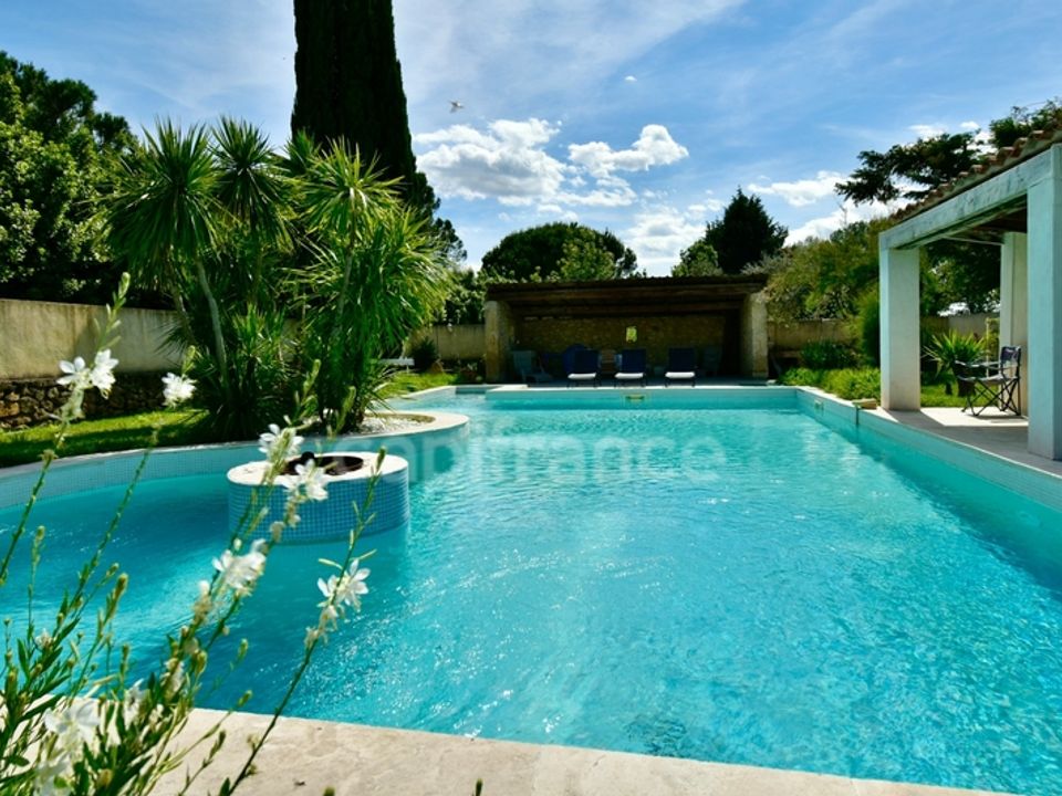 Villa i Tarascon, Bouches-du-Rhone - foto 1