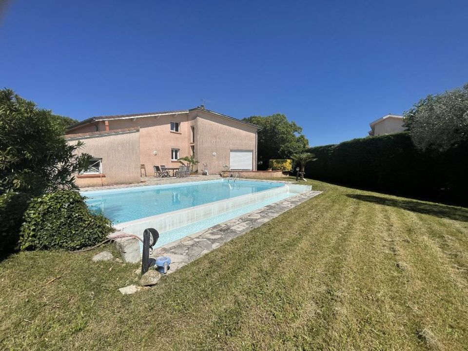 Villa i Cugnaux, Haute-Garonne - foto 1