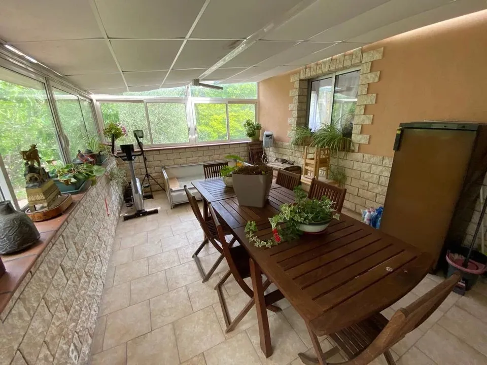 Haus in La Trinité, Alpes-Maritimes - Foto 1