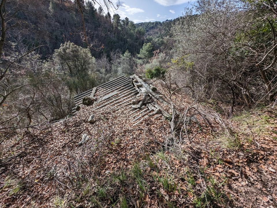 Helårsgrund i Lucéram, Alpes-Maritimes - foto 4