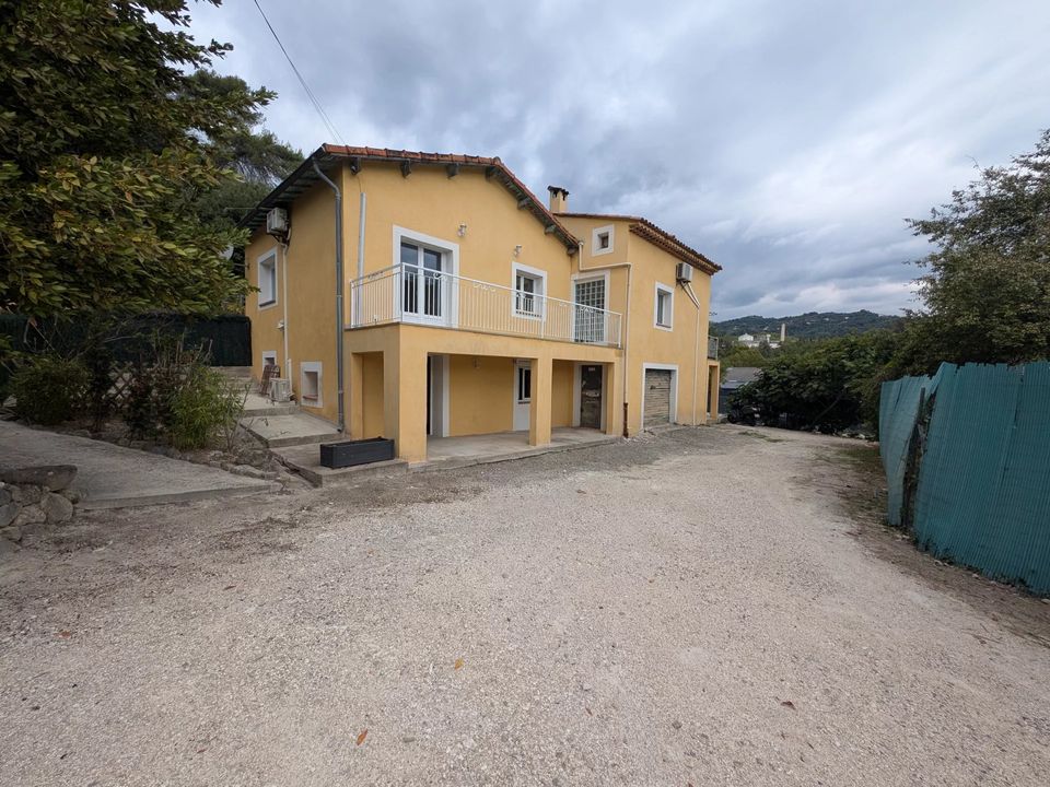 Lejlighed i Contes, Alpes-Maritimes - foto 1