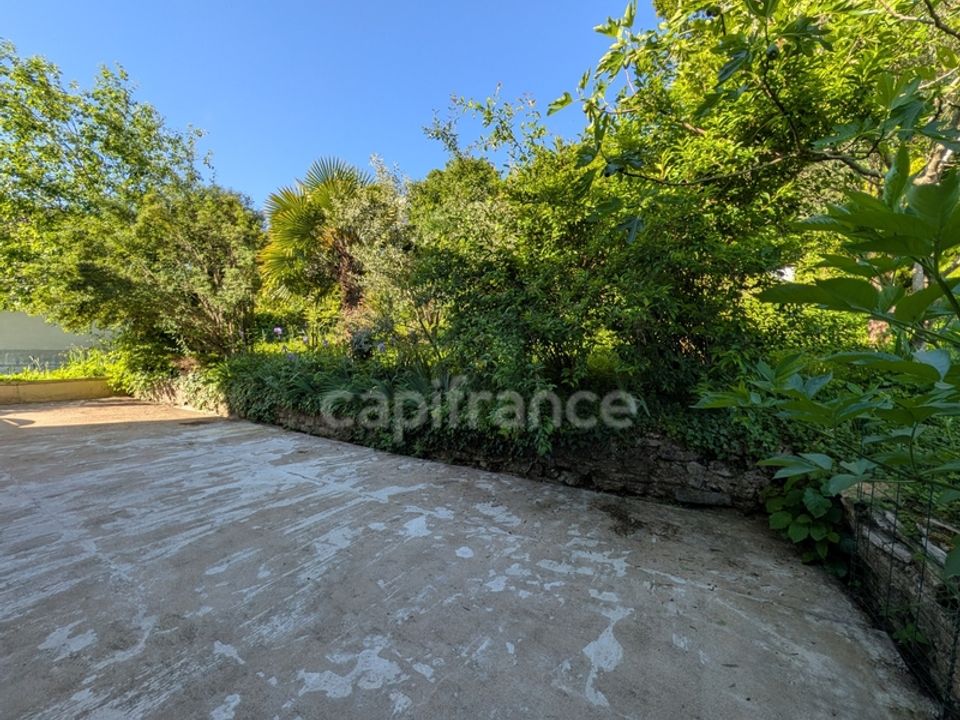 Villa i Lons-le-Saunier, Jura - foto 2