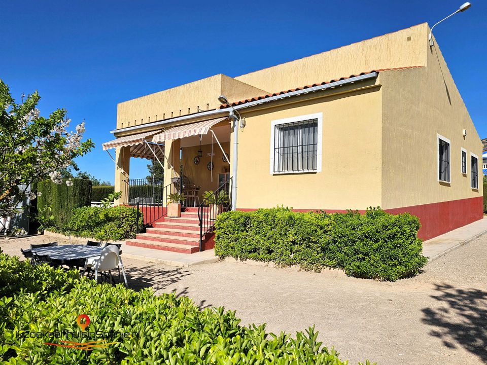 Villa i Caudete, Albacete - bilde 1