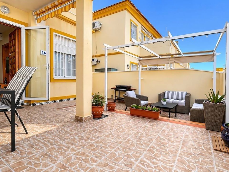 Lejlighed i Orihuela Costa, Alicante - foto 1