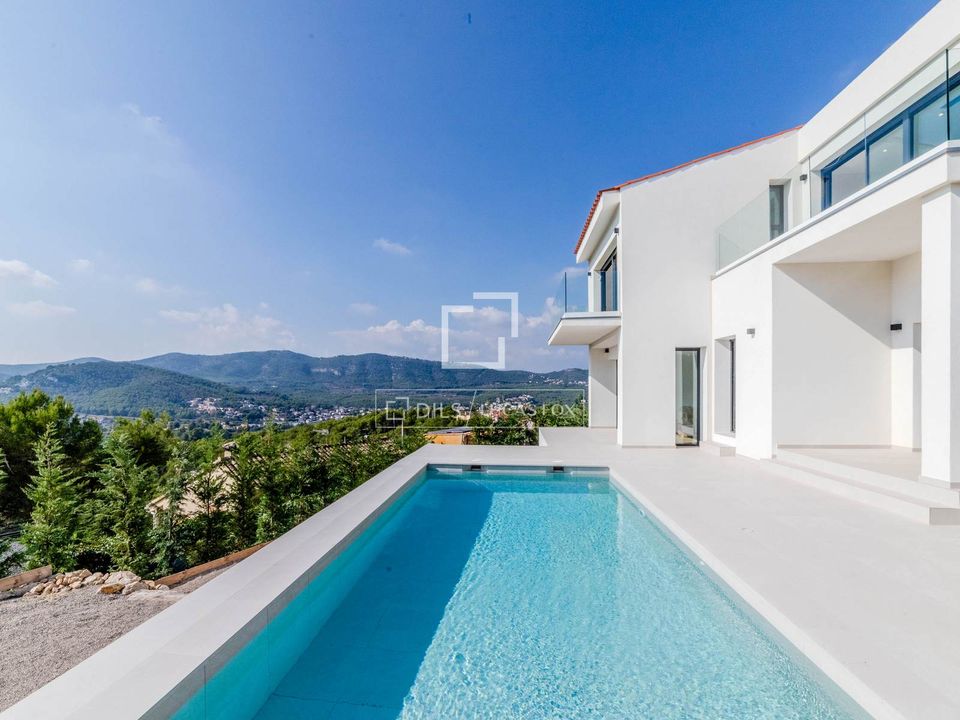 Villa i Canyelles, Barcelona - bilde 5