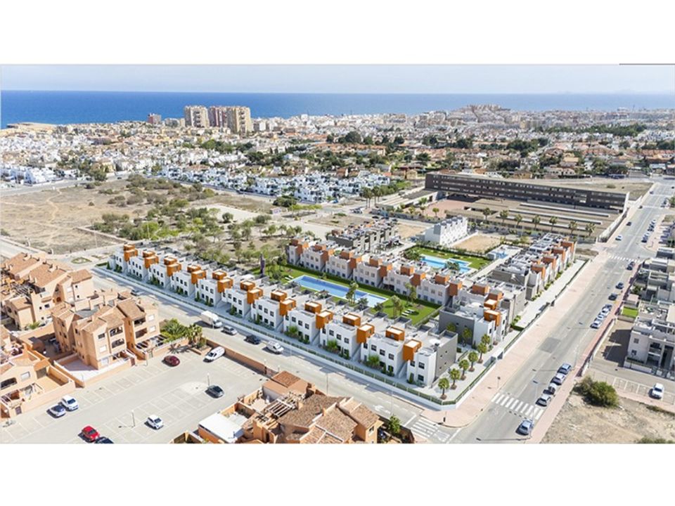 Lejlighed i Torrevieja, Alicante - foto 3