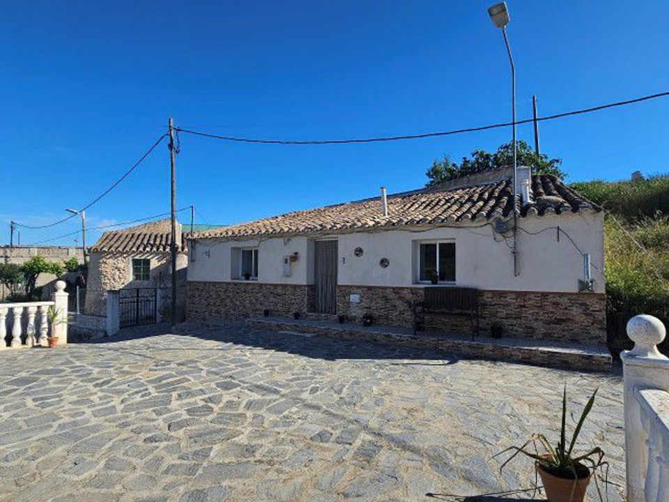 Casa de campo en Oria, Almeria - foto 1