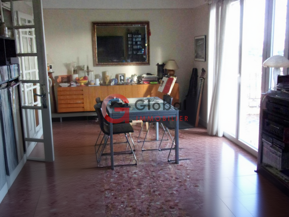 Villa a Port-de-Bouc, Bouches-du-Rhone - foto 1