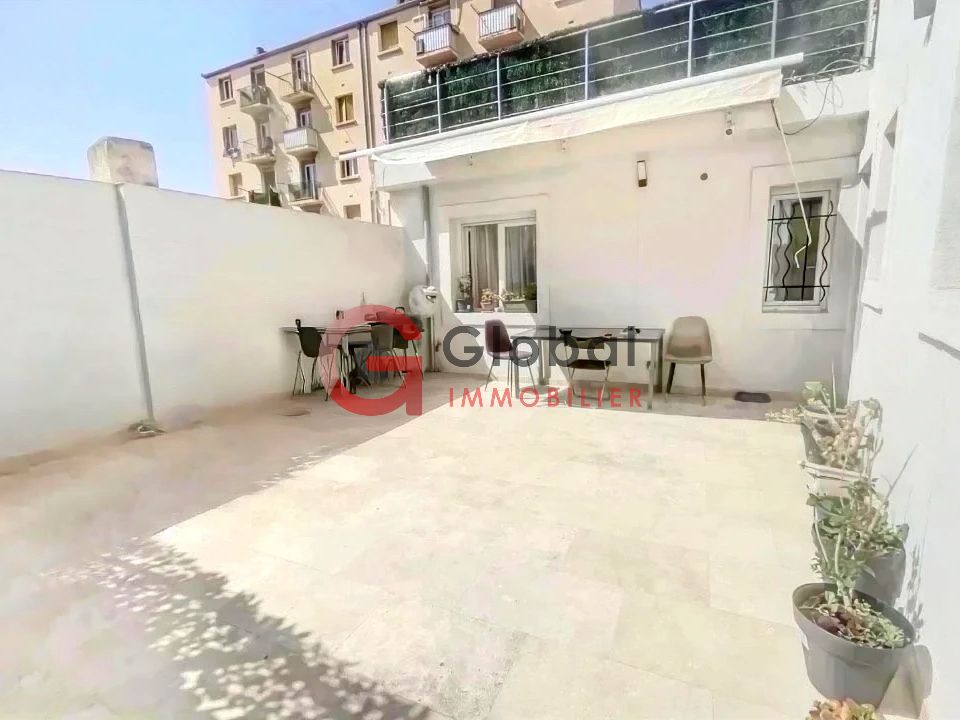 Villa i Marseille, Bouches-du-Rhone - foto 1