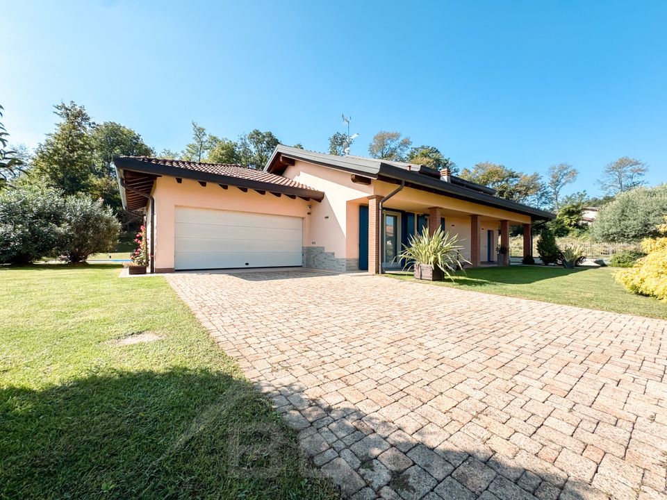 Villa i Leggiuno, Varese - foto 4