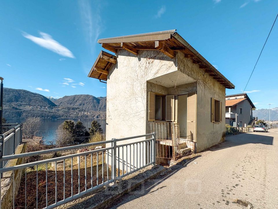 Villa en Omegna, Verbano Cusio Ossola - foto 1