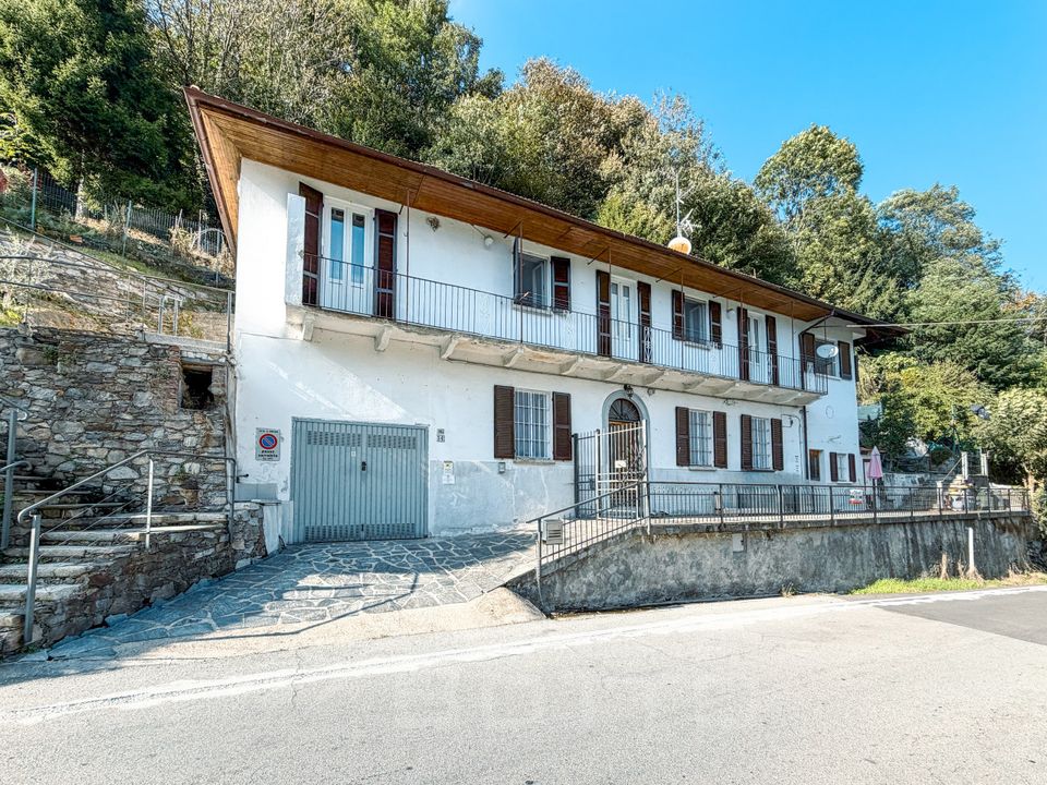 Villa en Omegna, Verbano Cusio Ossola - foto 1