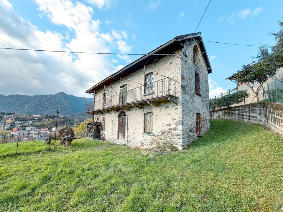 Villa en Omegna, Verbano Cusio Ossola - foto 1