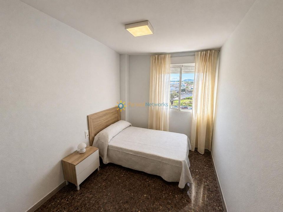 Apartment in Xeraco, Valencia - photo 4