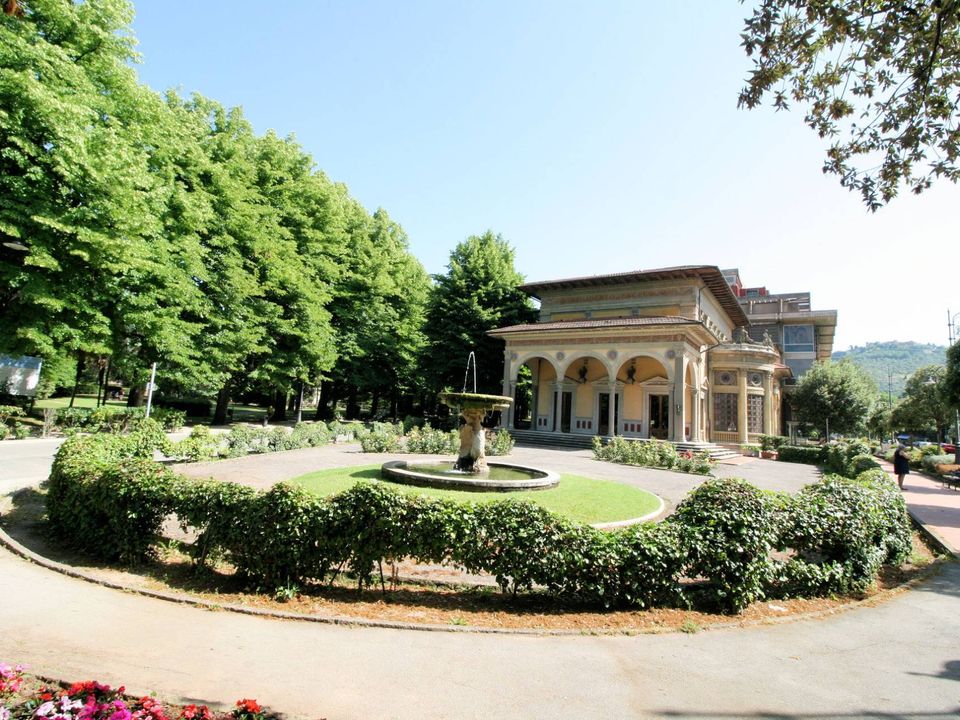 Lejlighed i Montecatini Terme, Pistoia - foto 1