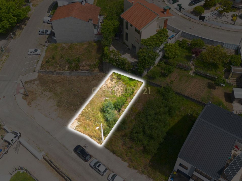 Helårsgrund i Valongo, Porto - foto 1