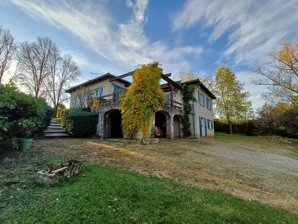 Villa i Villefranche-de-Rouergue, Aveyron - foto 1