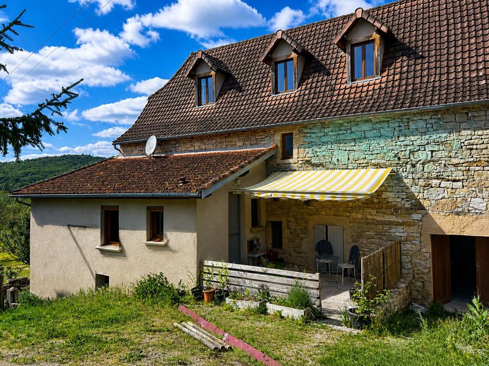 Apartment in Ambeyrac, Aveyron - photo 3